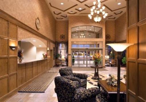 фото отеля Clubhouse Hotel and Suites
