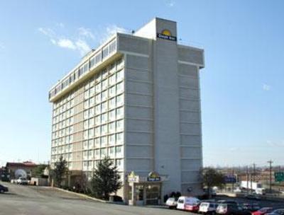 фото отеля Days Inn North Bergen