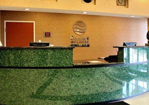 фото отеля Comfort Inn & Suites Shawnee
