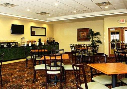 фото отеля Comfort Inn & Suites Shawnee