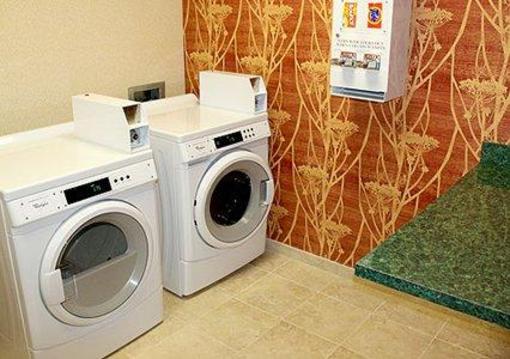 фото отеля Comfort Inn & Suites Shawnee