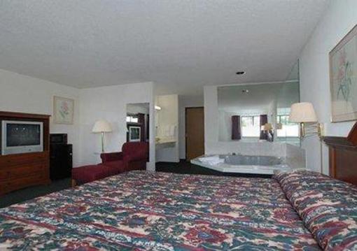 фото отеля Rodeway Inn Wooster