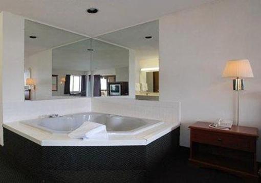 фото отеля Rodeway Inn Wooster