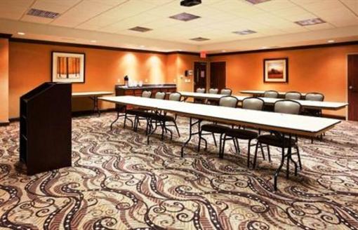фото отеля Holiday Inn Express & Suites Mason City