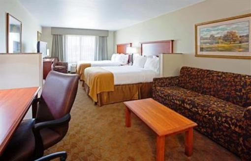 фото отеля Holiday Inn Express & Suites Mason City