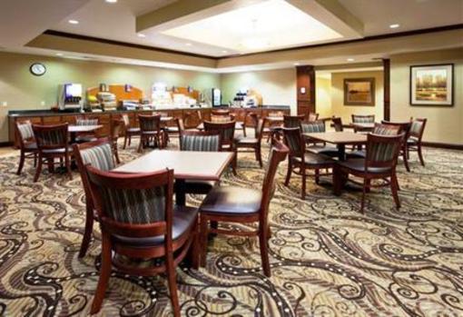 фото отеля Holiday Inn Express & Suites Mason City