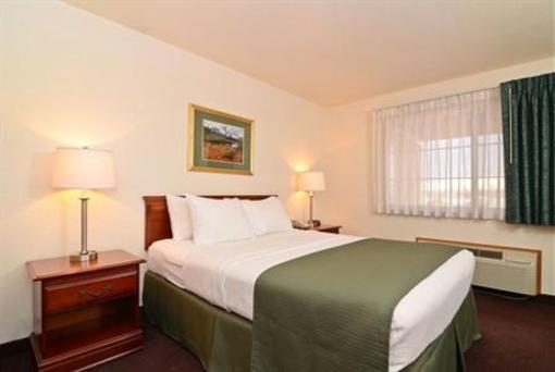 фото отеля BEST WESTERN Firestone Inn & Suites