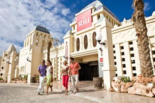 фото отеля Clubhotel Riu Karamboa