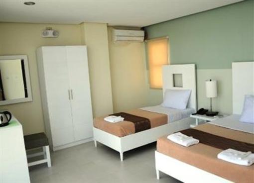 фото отеля Empire Suites