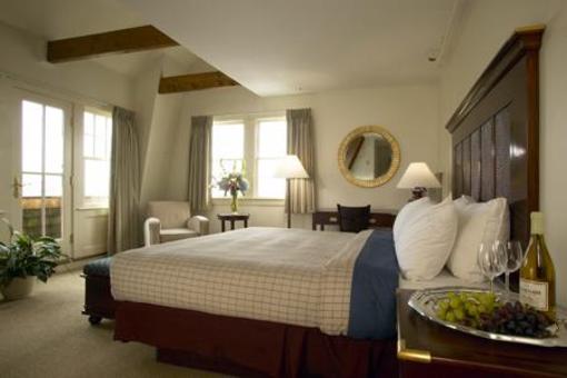 фото отеля Harborside Inn Newport