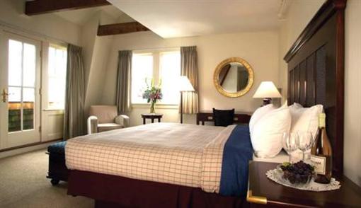 фото отеля Harborside Inn Newport