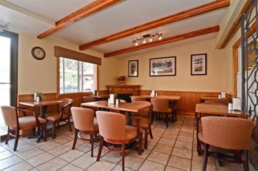 фото отеля BEST WESTERN Valdez Harbor Inn