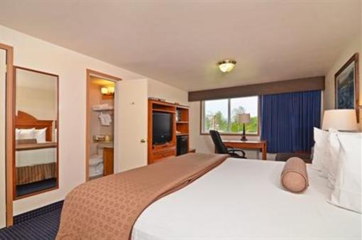 фото отеля BEST WESTERN Valdez Harbor Inn