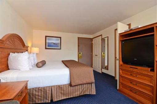 фото отеля BEST WESTERN Valdez Harbor Inn