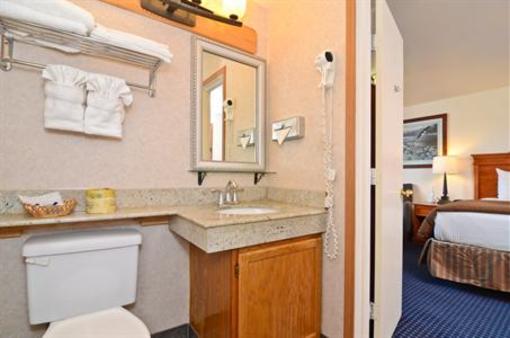 фото отеля BEST WESTERN Valdez Harbor Inn