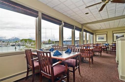 фото отеля BEST WESTERN Valdez Harbor Inn