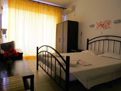 фото отеля Hotel Loutanis Afantou
