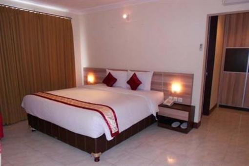фото отеля Istana Hotel Jember