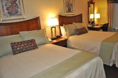 фото отеля BEST WESTERN Inn - On the Avenue