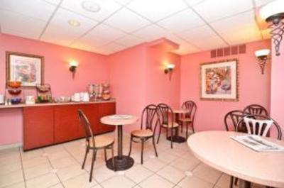 фото отеля BEST WESTERN Inn - On the Avenue