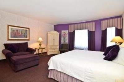 фото отеля BEST WESTERN Inn - On the Avenue