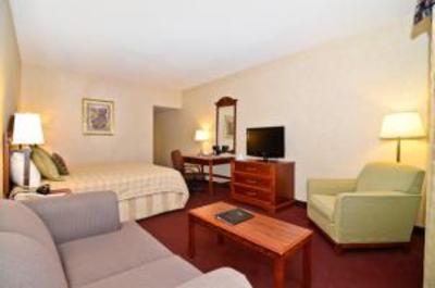 фото отеля BEST WESTERN Inn - On the Avenue