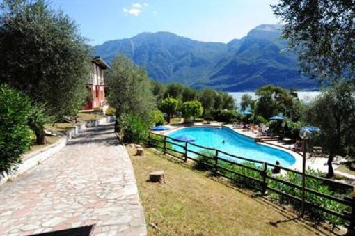 фото отеля San Giorgio Hotel Limone sul Garda