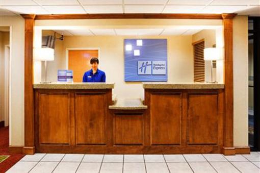 фото отеля Holiday Inn Express Pineville