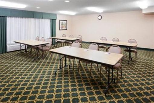 фото отеля Holiday Inn Express La Junta-Hwy 50