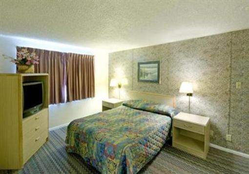 фото отеля Americas Best Value Inn & Suites Eureka (California)