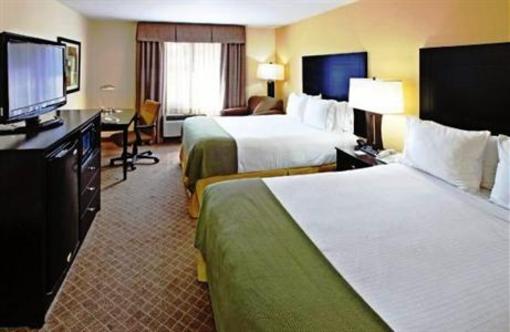 фото отеля Holiday Inn Express Hotel & Suites Pine Bluff