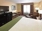 фото отеля Holiday Inn Express Hotel & Suites Pine Bluff