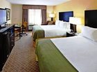 фото отеля Holiday Inn Express Hotel & Suites Pine Bluff