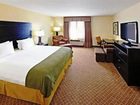 фото отеля Holiday Inn Express Hotel & Suites Pine Bluff