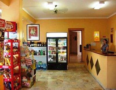 фото отеля Apartamentos Turisticos Neptuno Albufeira