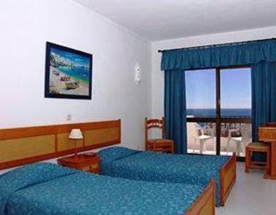 фото отеля Apartamentos Turisticos Neptuno Albufeira