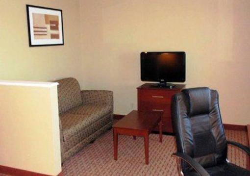 фото отеля Quality Inn and Suites Davenport Quad Cities