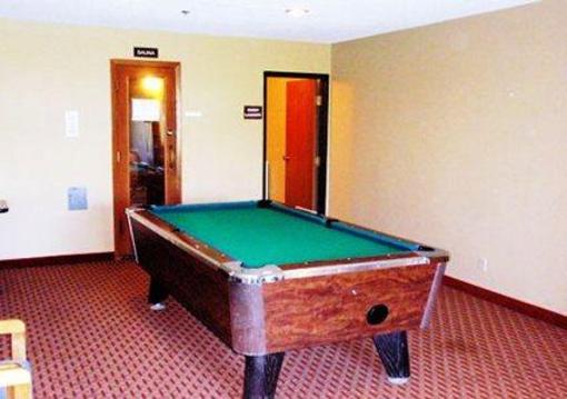 фото отеля Quality Inn and Suites Davenport Quad Cities