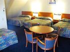 фото отеля Newport Channel Inn