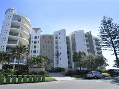 фото отеля Palm Springs Private Serviced Apartments