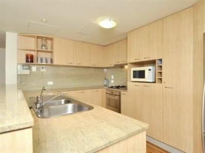 фото отеля Palm Springs Private Serviced Apartments