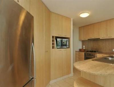 фото отеля Palm Springs Private Serviced Apartments