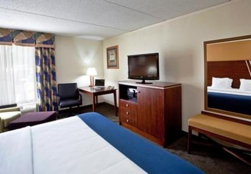 фото отеля Holiday Inn Express Roanoke-Civic Center