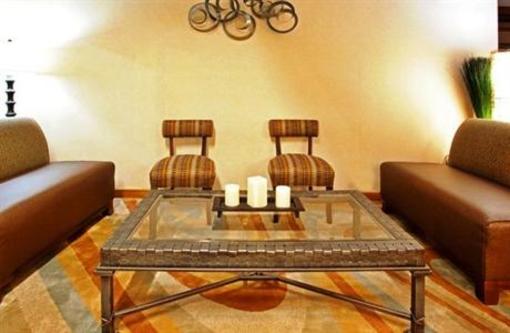 фото отеля Holiday Inn Express Roanoke-Civic Center