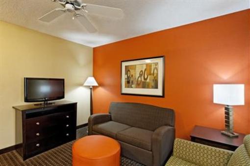 фото отеля Holiday Inn Express Hotel & Suites Evansville