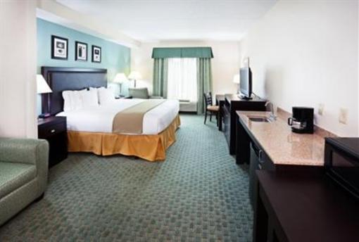 фото отеля Holiday Inn Express Hotel & Suites Lebanon (Tennessee)