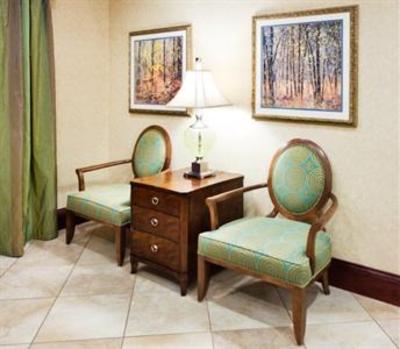 фото отеля Holiday Inn Express Hotel & Suites Lebanon (Tennessee)