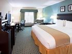 фото отеля Holiday Inn Express Hotel & Suites Lebanon (Tennessee)