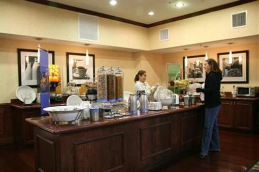 фото отеля Hampton Inn and Suites Navigation Boulevard Corpus Christi
