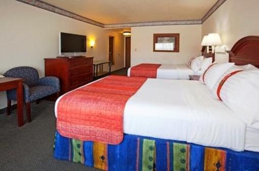 фото отеля Holiday Inn New Ulm